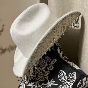 White sparkle cowboy hat